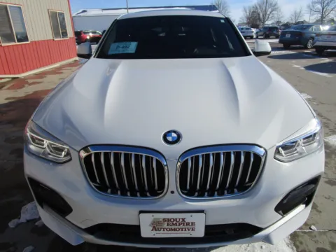More photos of 2019 BMW X4 30i at Sioux Empire Automotive, SD