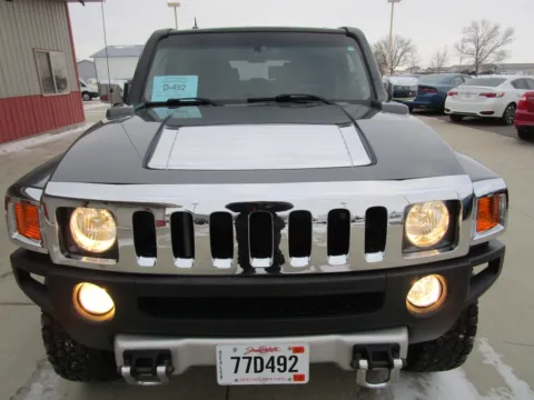 More photos of 2008 HUMMER H3 at Sioux Empire Automotive, SD
