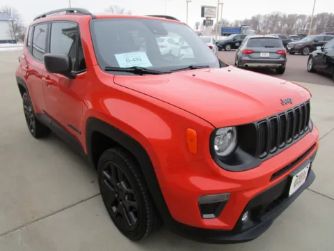 More photos of 2021 JEEP RENEGADE Latitude at Sioux Empire Automotive, SD