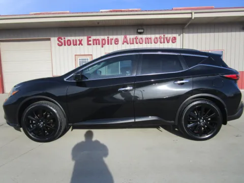 Photos of 2021 NISSAN/DATSUN Murano SL for sale in Tea, SD at Sioux Empire Automotive