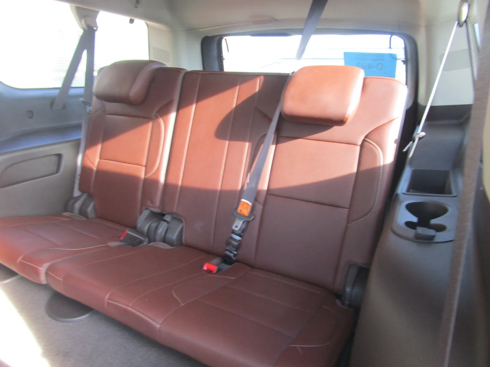 Chevrolet Suburban photo 29