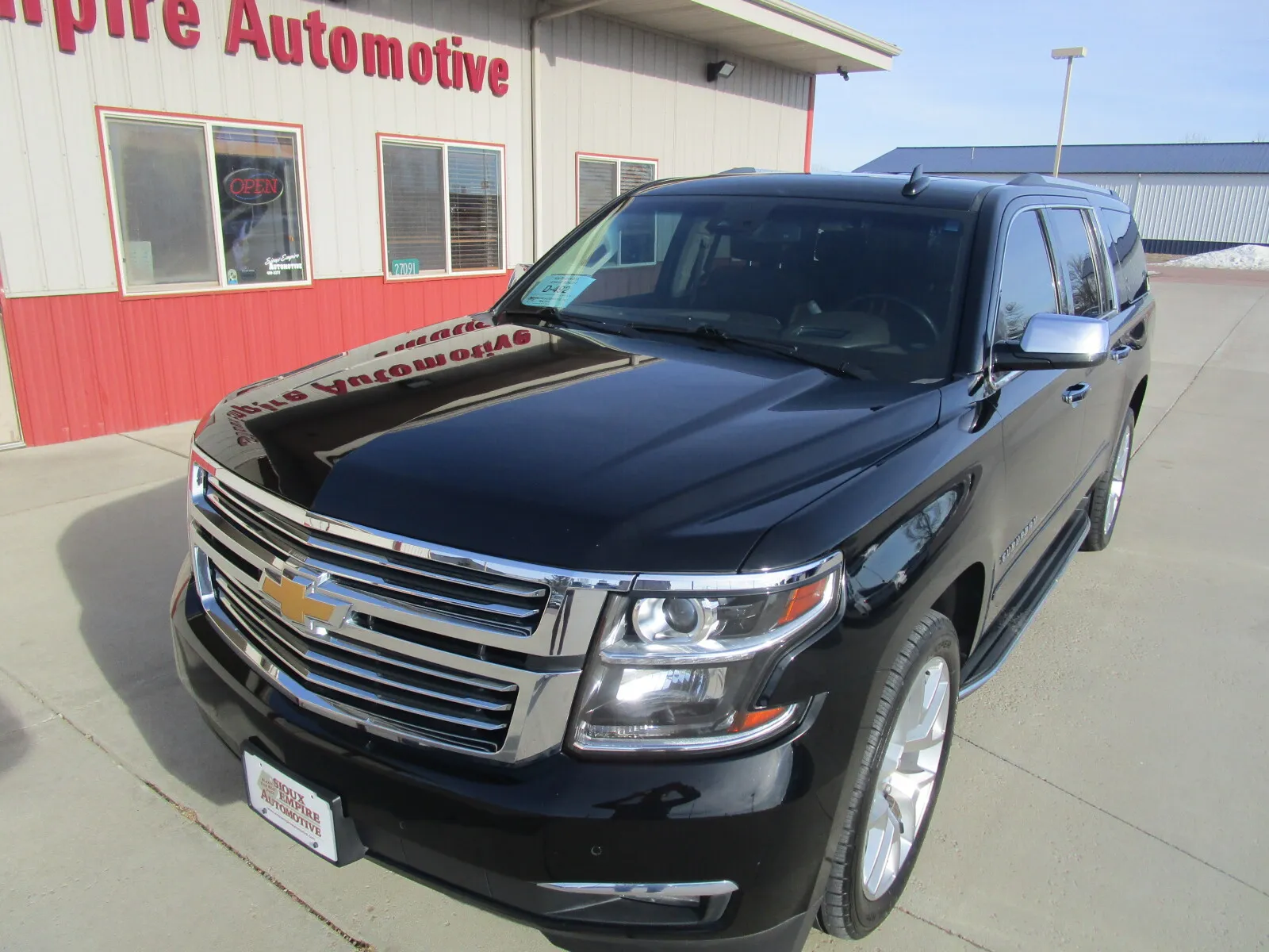 Chevrolet Suburban photo 43