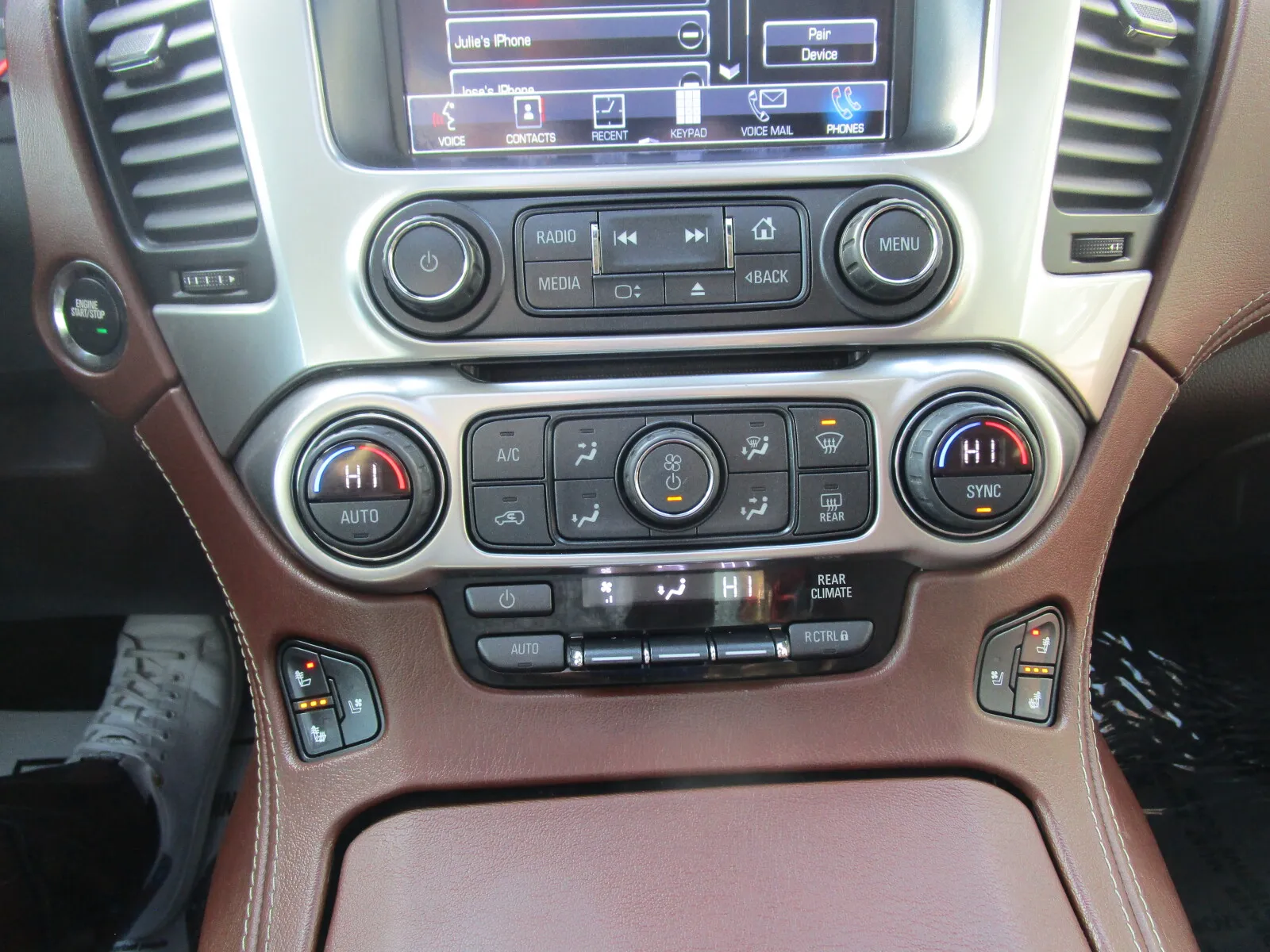 Chevrolet Suburban photo 22