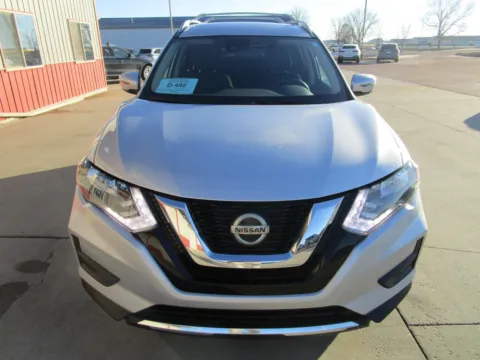 More photos of 2020 NISSAN/DATSUN Rogue S at Sioux Empire Automotive, SD
