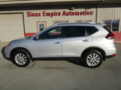 Photos of 2020 NISSAN/DATSUN Rogue S for sale in Tea, SD at Sioux Empire Automotive