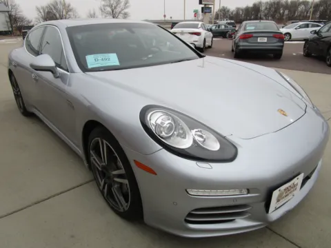 More photos of 2014 PORSCHE Panamera 4 S at Sioux Empire Automotive, SD