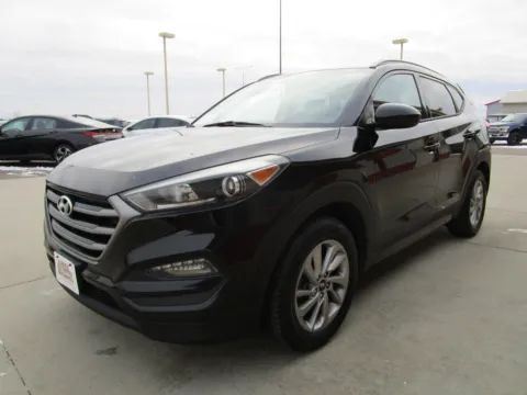 More photos of 2016 HYUNDAI Tucson SE at Sioux Empire Automotive, SD