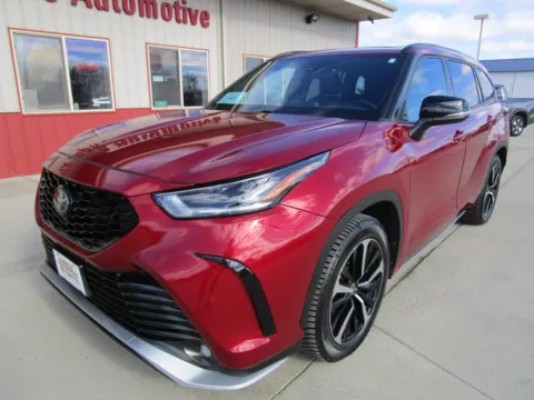 Another view of 2022 TOYOTA Highlander XSE for sale in Tea, SD at Sioux Empire Automotive