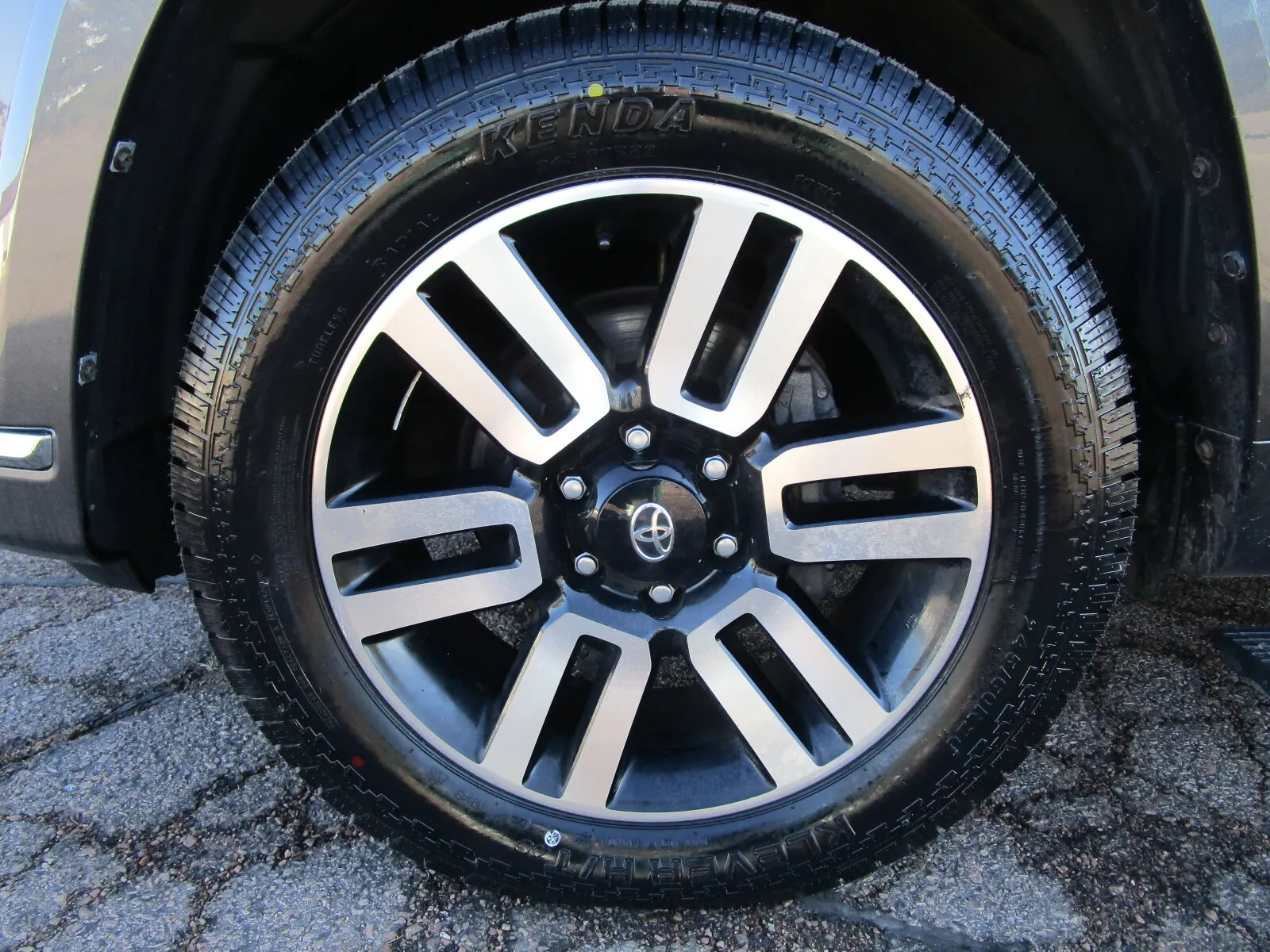 Toyota 4Runner photo 41