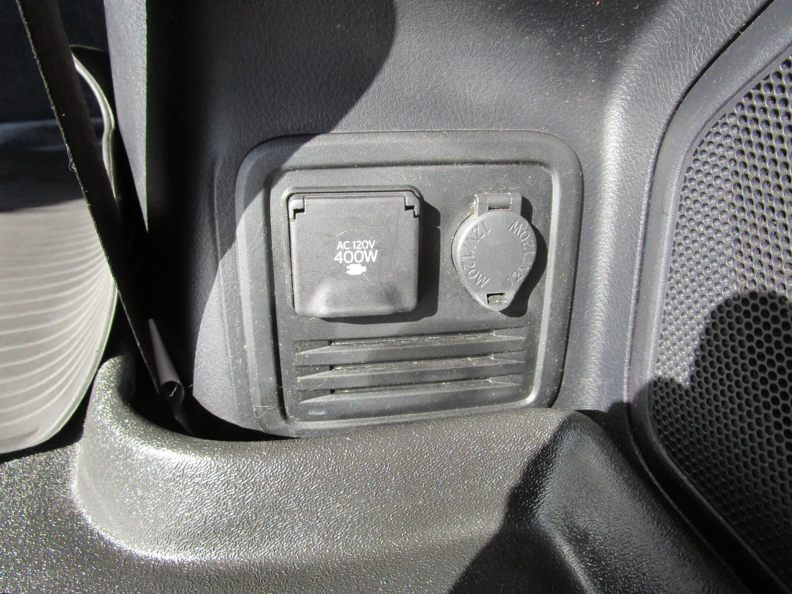 Toyota 4Runner photo 18