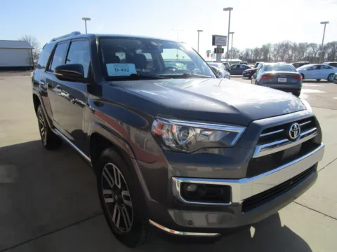 More photos of 2022 TOYOTA 4RUNNER Limited at Sioux Empire Automotive, SD