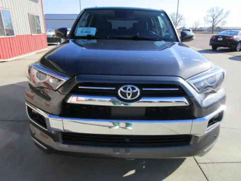 More photos of 2022 TOYOTA 4RUNNER Limited at Sioux Empire Automotive, SD