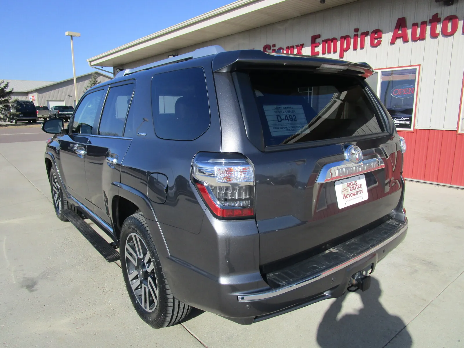 Toyota 4Runner photo 9