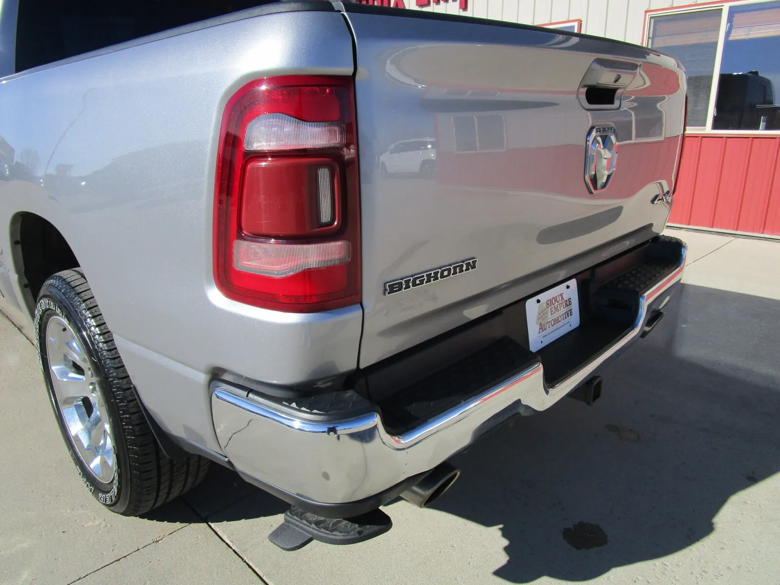 Ram Truck 1500 BIGHORN CREW CAB photo 47