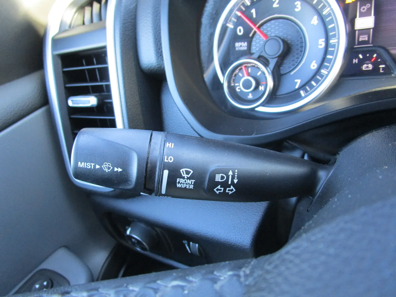 Ram Truck 1500 BIGHORN CREW CAB photo 26