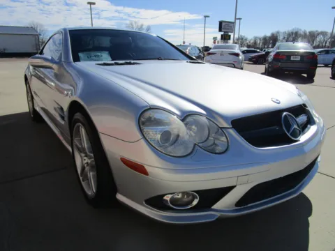 More photos of 2007 MERCEDES-BENZ SL-Class SL550 at Sioux Empire Automotive, SD