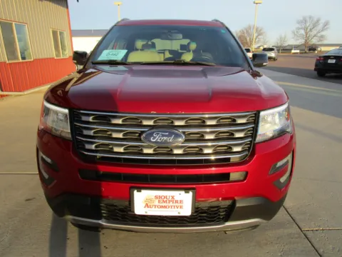 More photos of 2016 FORD EXPLORER XLT at Sioux Empire Automotive, SD