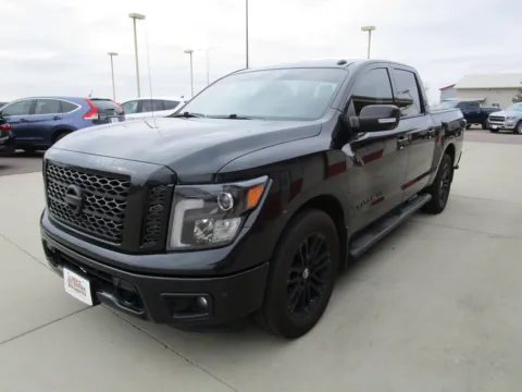 More photos of 2019 Nissan Titan SV at Sioux Empire Automotive, SD