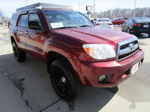 More photos of 2007 TOYOTA 4RUNNER SR5 at Sioux Empire Automotive, SD
