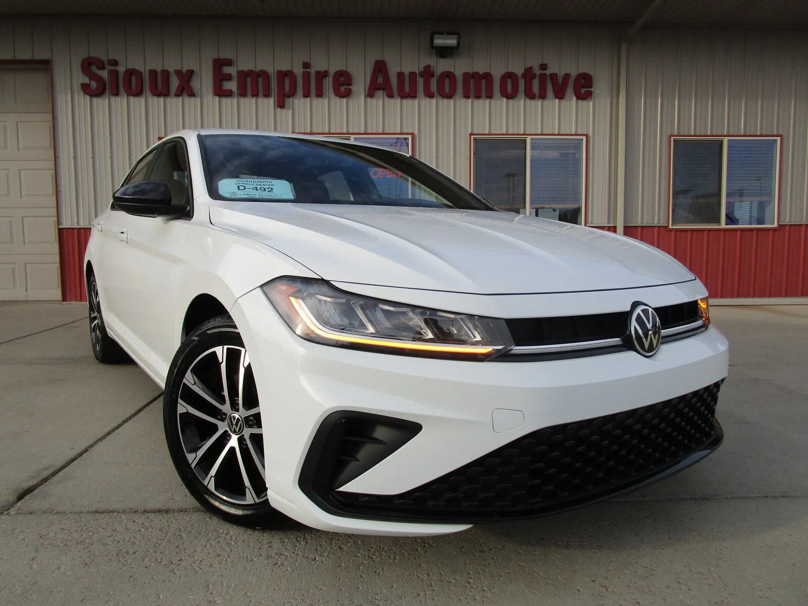 White 2025 VOLKSWAGEN JETTA Sport for sale in Tea, SD