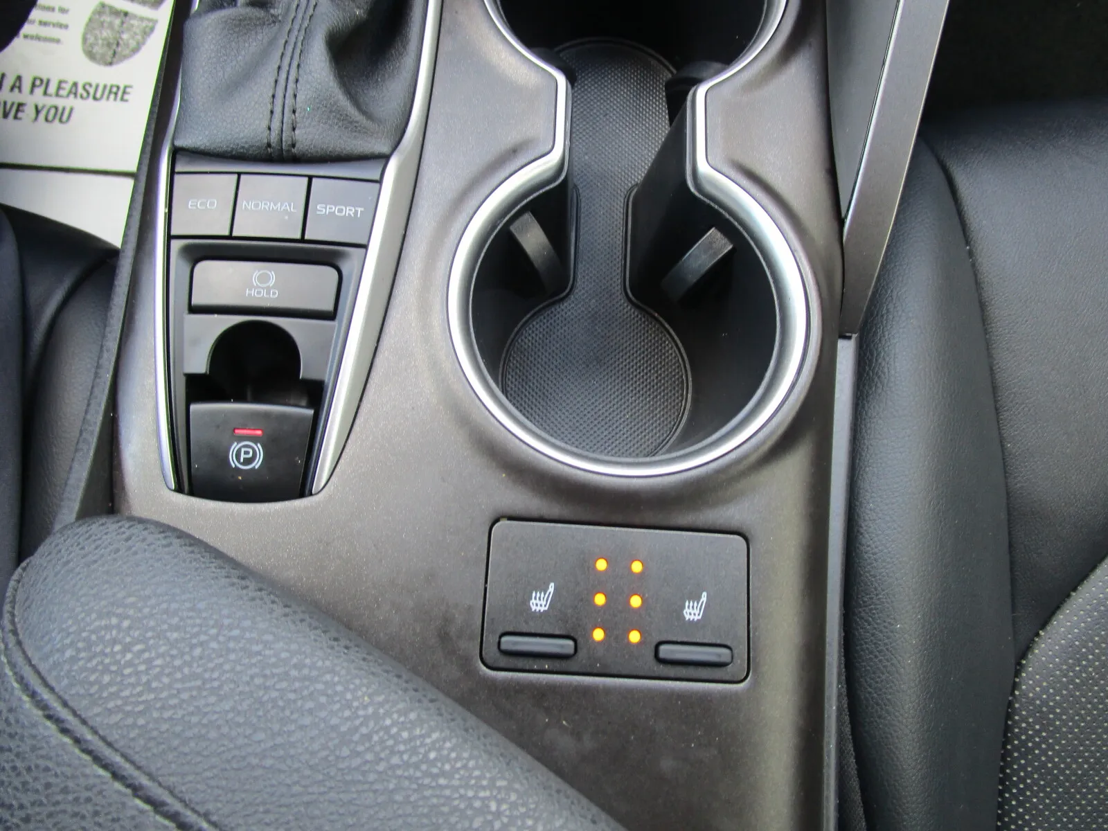 Toyota Camry photo 31
