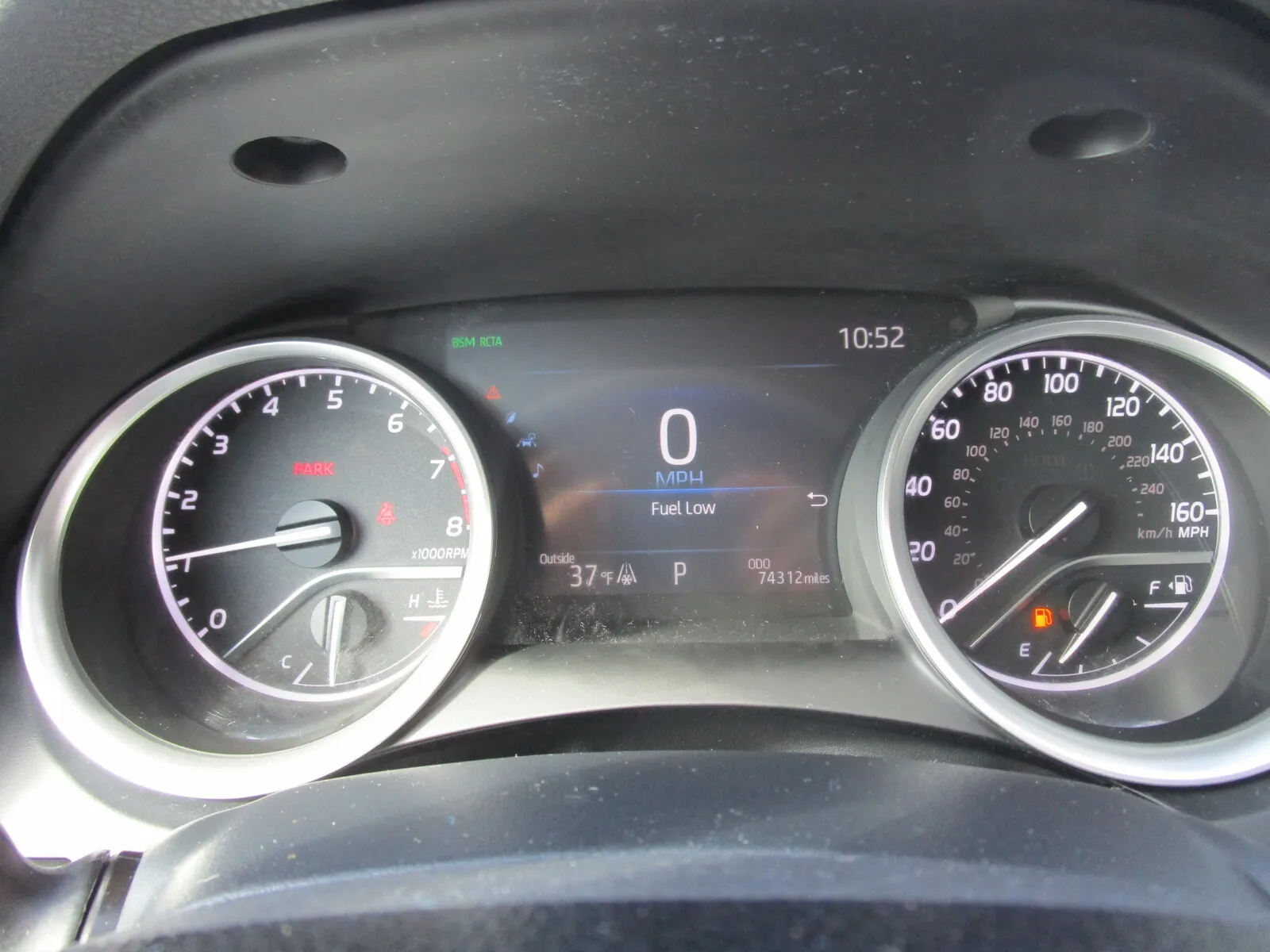 Toyota Camry photo 21