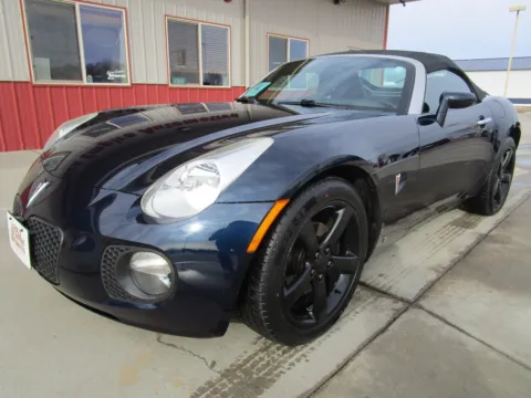 Another view of 2007 PONTIAC Solstice GXP for sale in Tea, SD at Sioux Empire Automotive