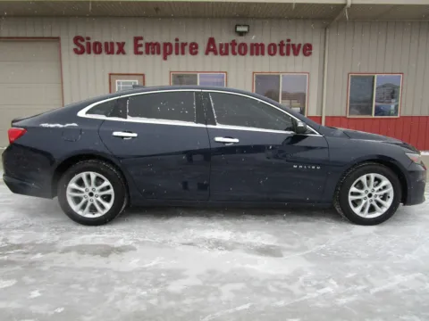 Photos of 2018 CHEVROLET Malibu LT for sale in Tea, SD at Sioux Empire Automotive