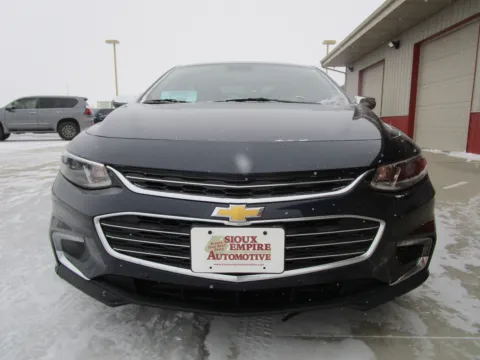 More photos of 2018 CHEVROLET Malibu LT at Sioux Empire Automotive, SD