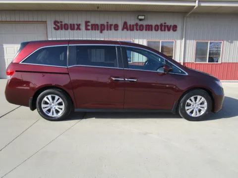 Photos of 2016 HONDA Odyssey SE for sale in Tea, SD at Sioux Empire Automotive