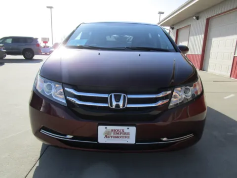 More photos of 2016 HONDA Odyssey SE at Sioux Empire Automotive, SD