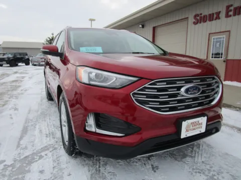 Another view of 2019 FORD Edge SEL for sale in Tea, SD at Sioux Empire Automotive