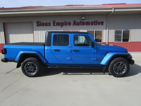 Photos of 2021 JEEP Gladiator Sport for sale in Tea, SD at Sioux Empire Automotive