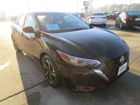 More photos of 2018 CHEVROLET Malibu LT at Sioux Empire Automotive, SD