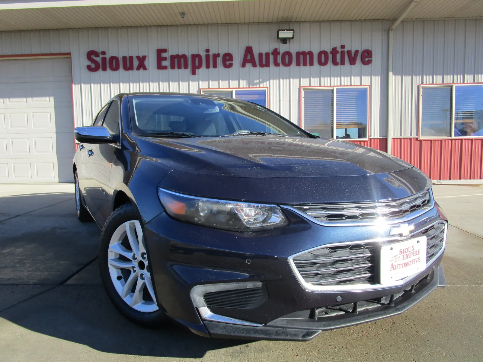 Blue 2018 CHEVROLET Malibu LT for sale in Tea, SD
