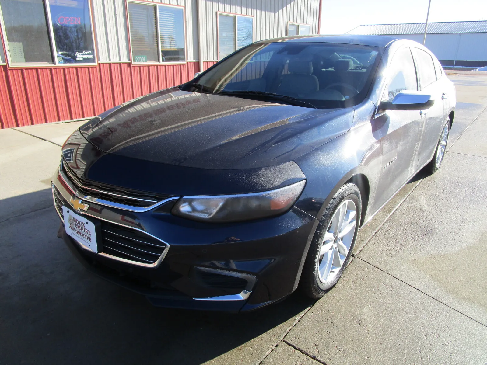 Another view of 2018 CHEVROLET Malibu LT for sale in Tea, SD at Sioux Empire Automotive