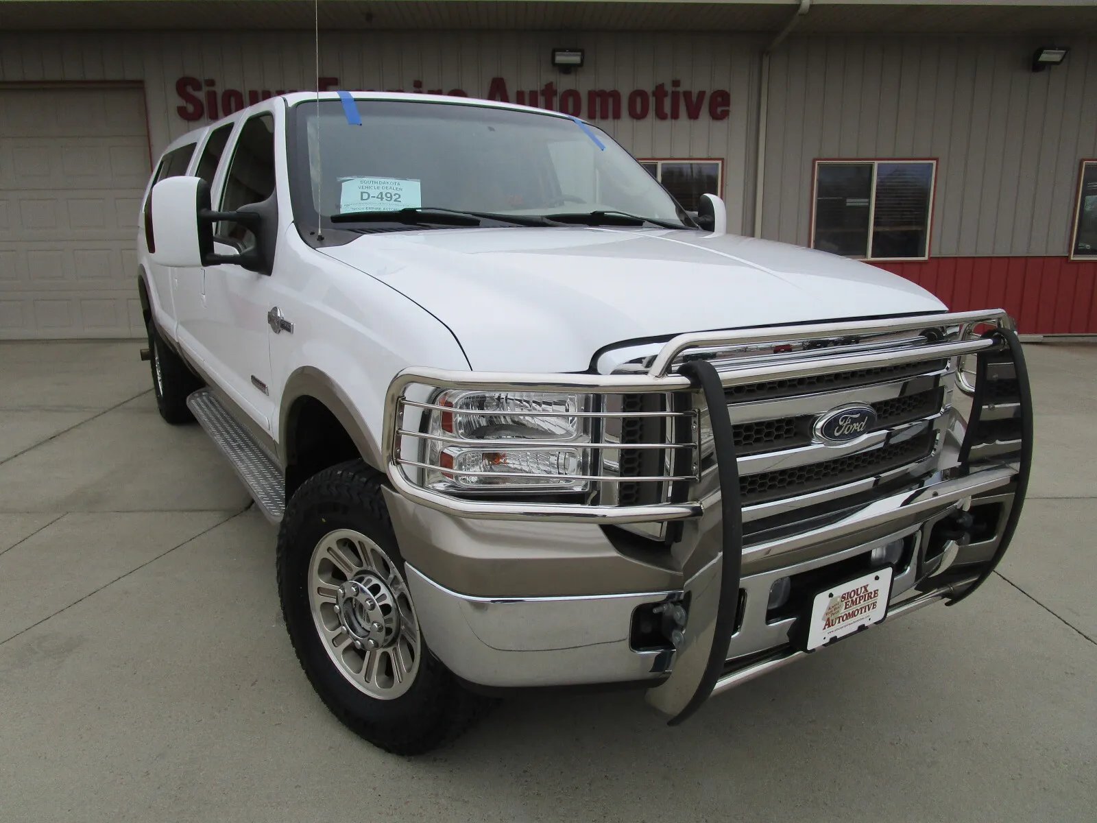 White 2005 Ford F35O CREW CAB KING RANCH N/A for sale in Tea, SD