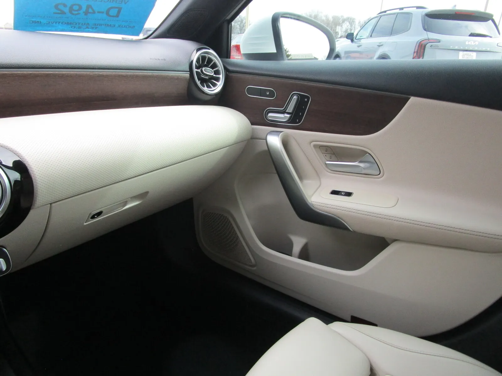 Mercedes-Benz A-Class photo 17