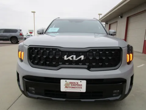 More photos of 2024 KIA Telluride SX-P X-Lin at Sioux Empire Automotive, SD