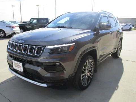 More photos of 2023 JEEP COMPASS Limited at Sioux Empire Automotive, SD