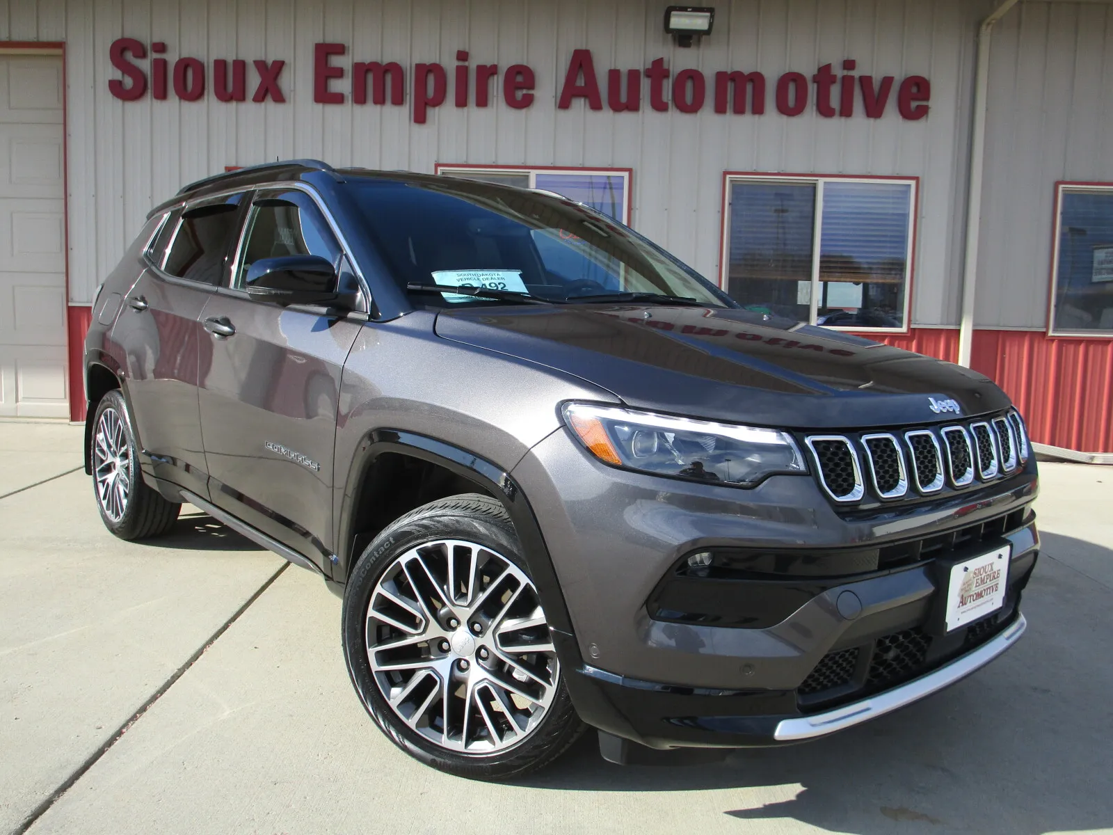 Gray 2023 JEEP COMPASS Limited for sale in Tea, SD
