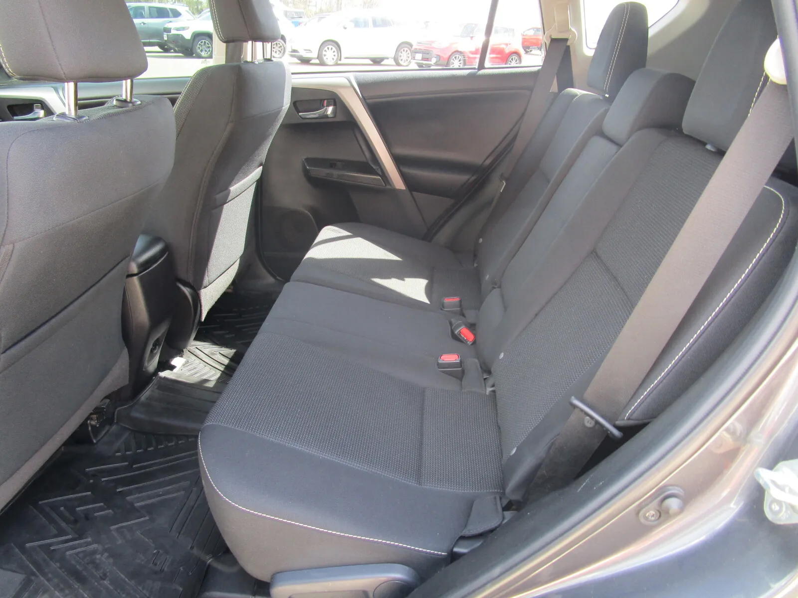 Toyota RAV4 photo 12