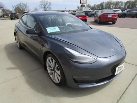 More photos of 2022 Tesla Model 3 Long Range at Sioux Empire Automotive, SD
