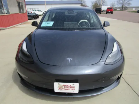 More photos of 2022 Tesla Model 3 Long Range at Sioux Empire Automotive, SD