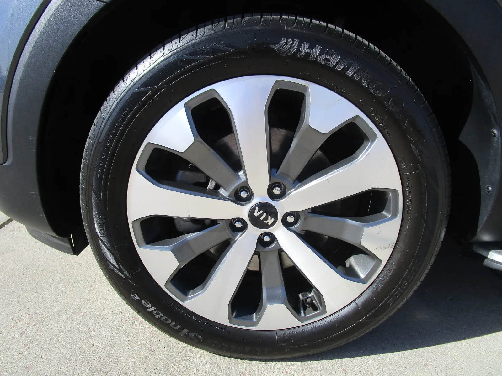 Kia Telluride photo 32