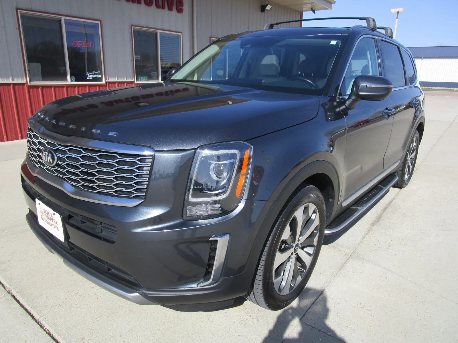 Kia Telluride photo 2