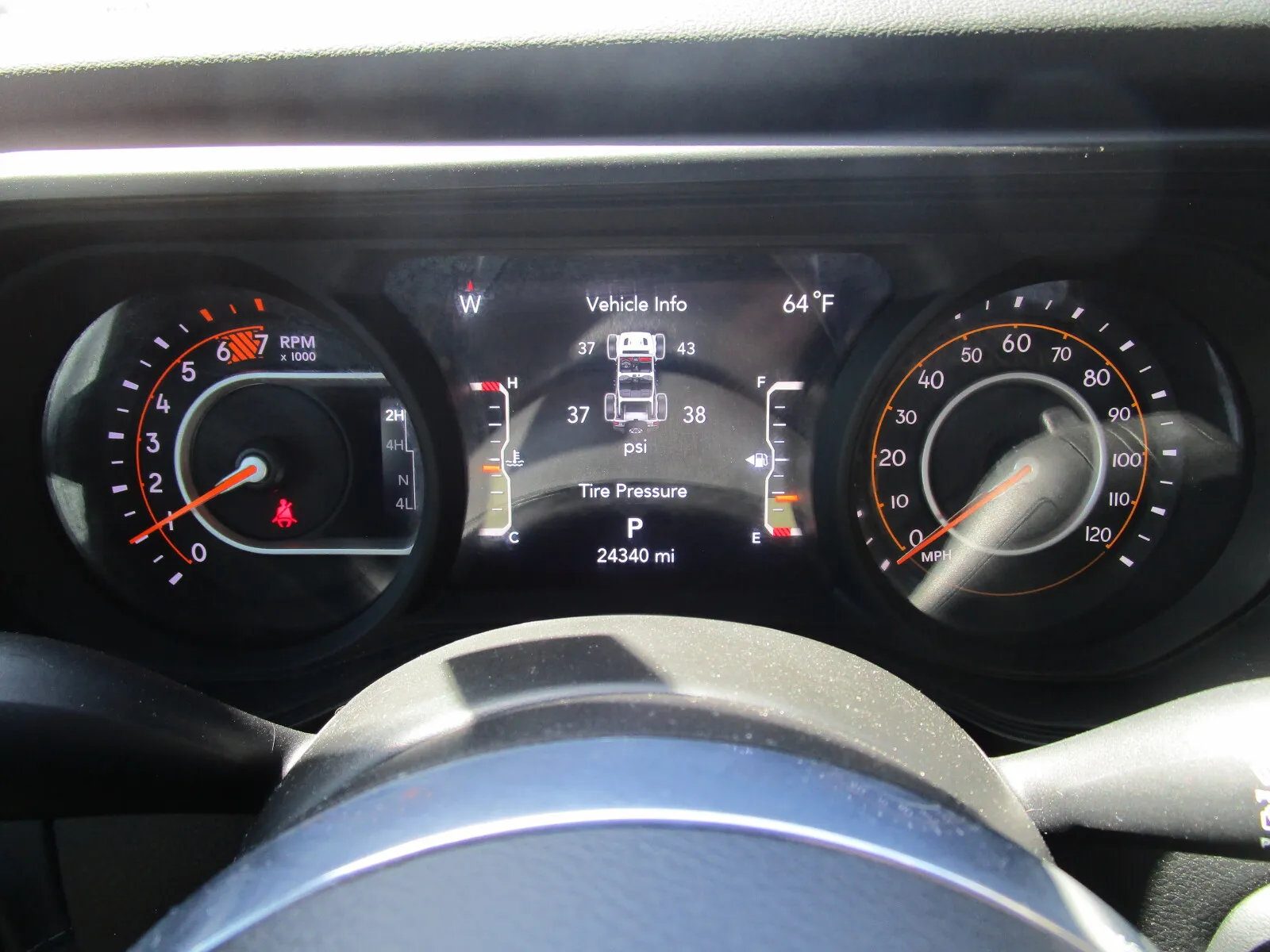 Jeep Wrangler photo 22
