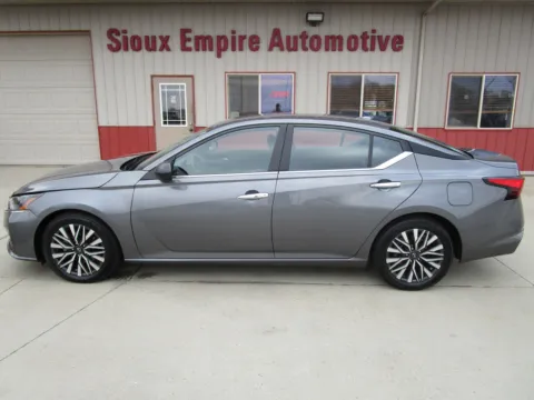 Photos of 2024 NISSAN/DATSUN Altima SV for sale in Tea, SD at Sioux Empire Automotive
