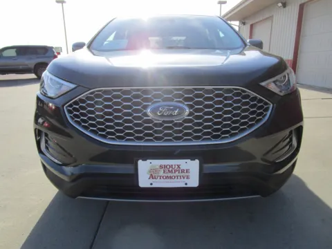 More photos of 2023 FORD Edge SEL at Sioux Empire Automotive, SD