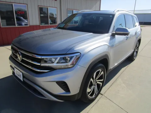 Another view of 2021 VOLKSWAGEN Atlas SEL Premiu for sale in Tea, SD at Sioux Empire Automotive